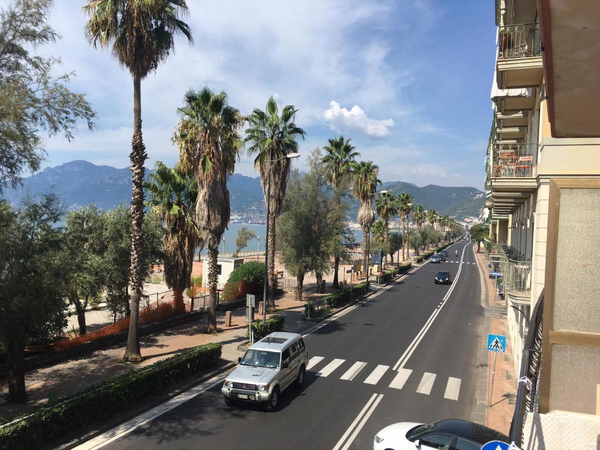 La Dimora Delle Sirene Salerno Exterior foto